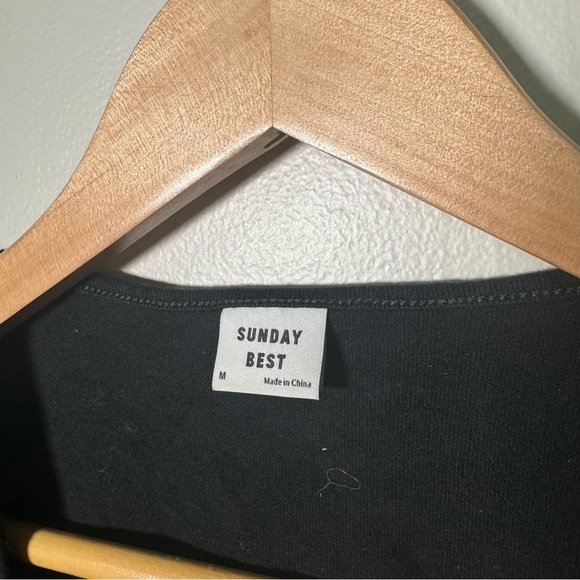 Sunday best aritzia tie up cropped top puff sleeve  M - Picture 4 of 6